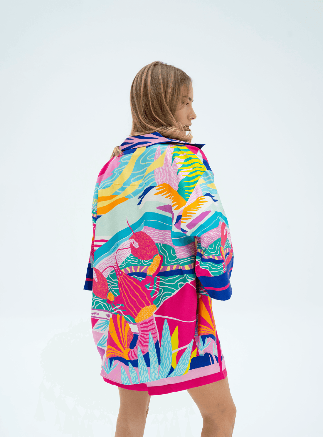 Dreaming under the Dubai sun (Candy) / Silk set with shorts - Lumena Maison