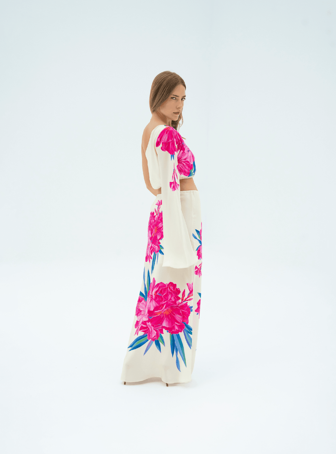 UAE Botanicals (Milky White) / Silk set with skirt - Lumena Maison