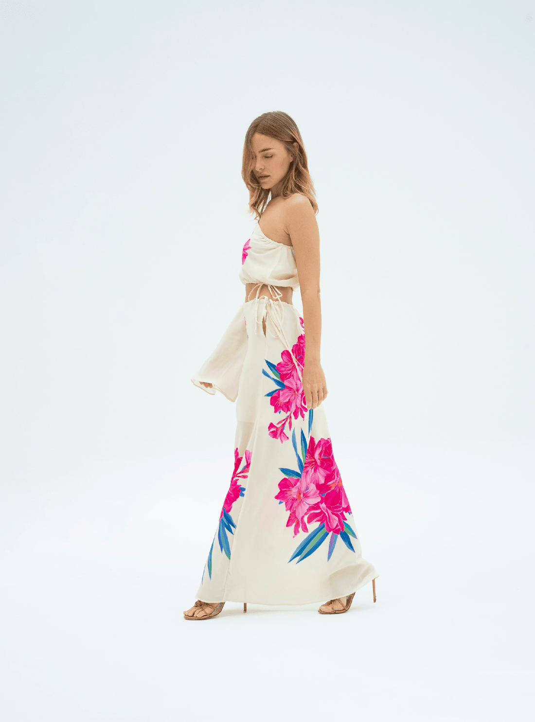 UAE Botanicals (Milky White) / Silk set with skirt - Lumena Maison