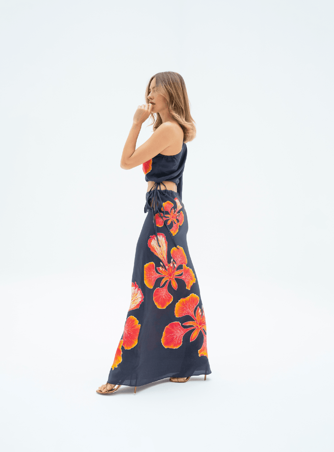UAE Botanicals (Black) / Silk set with skirt - Lumena Maison