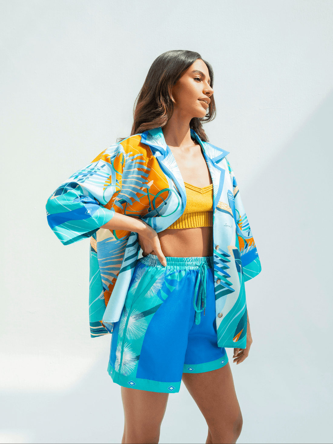 The Dubai Kite beach (Frosty Green) / Silk set with shorts - Lumena Maison