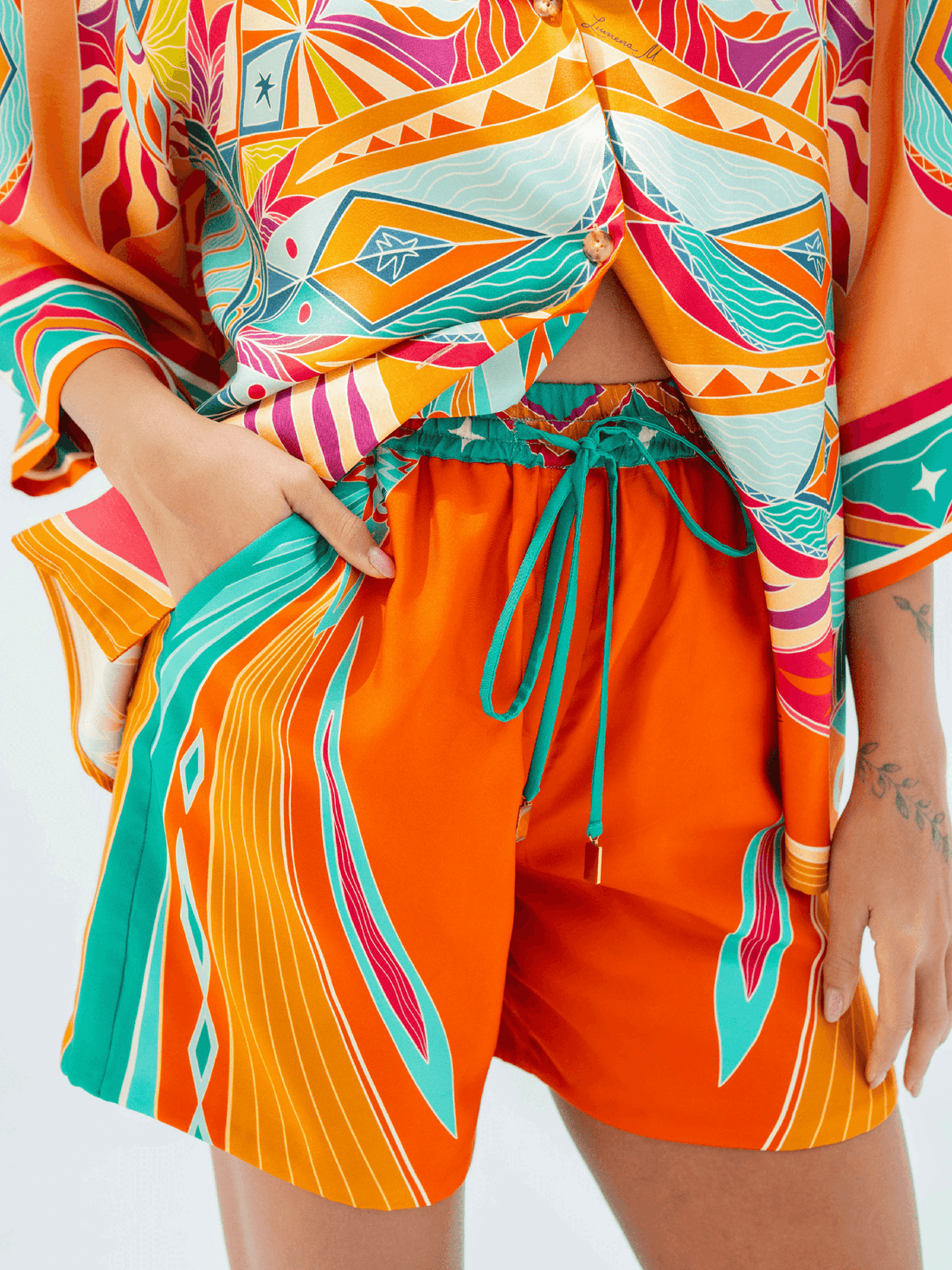 Life "Hayeti" (Desert Yellow) / Silk set with shorts - Lumena Maison