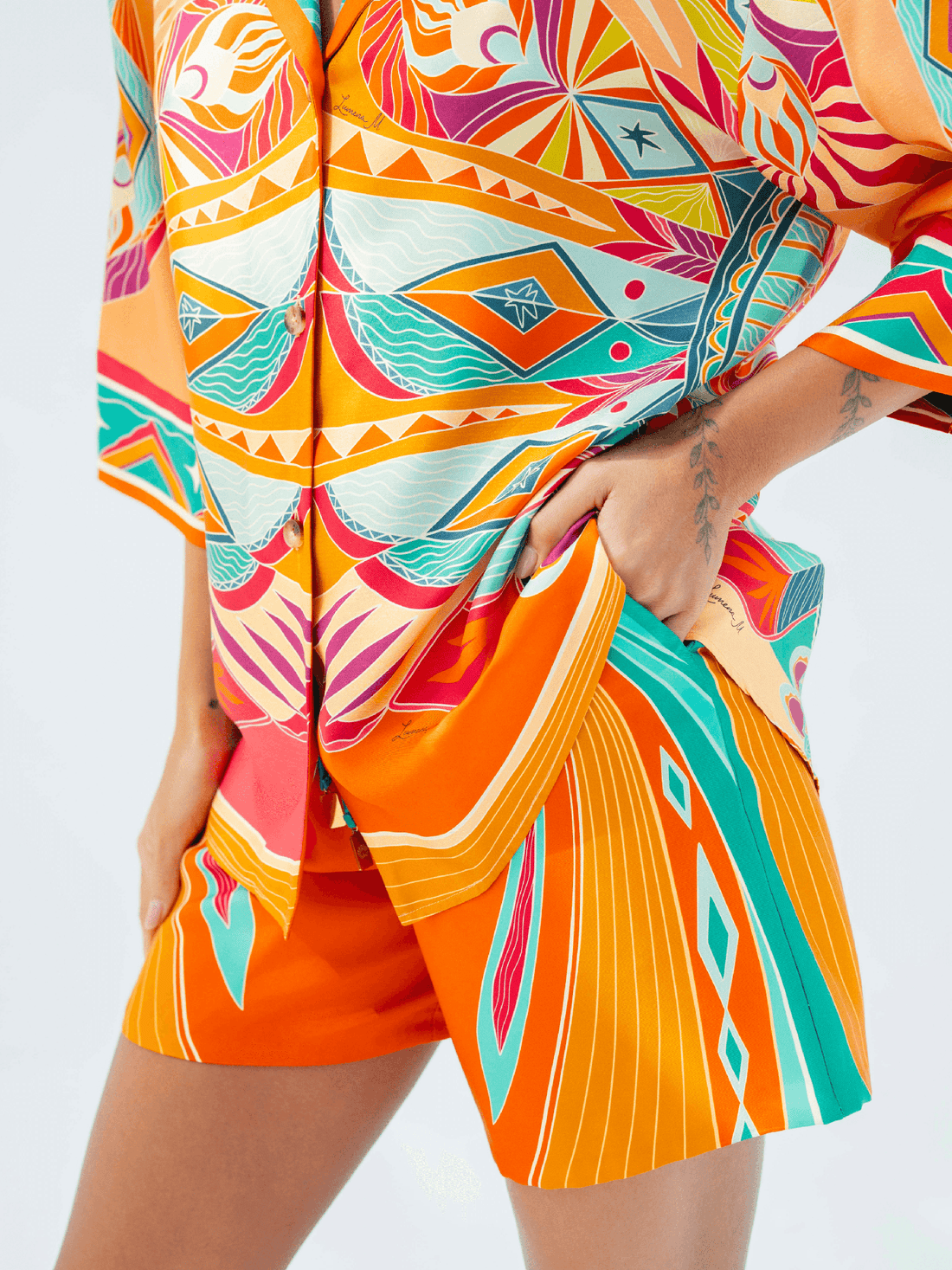Life "Hayeti" (Desert Yellow) / Silk set with shorts - Lumena Maison