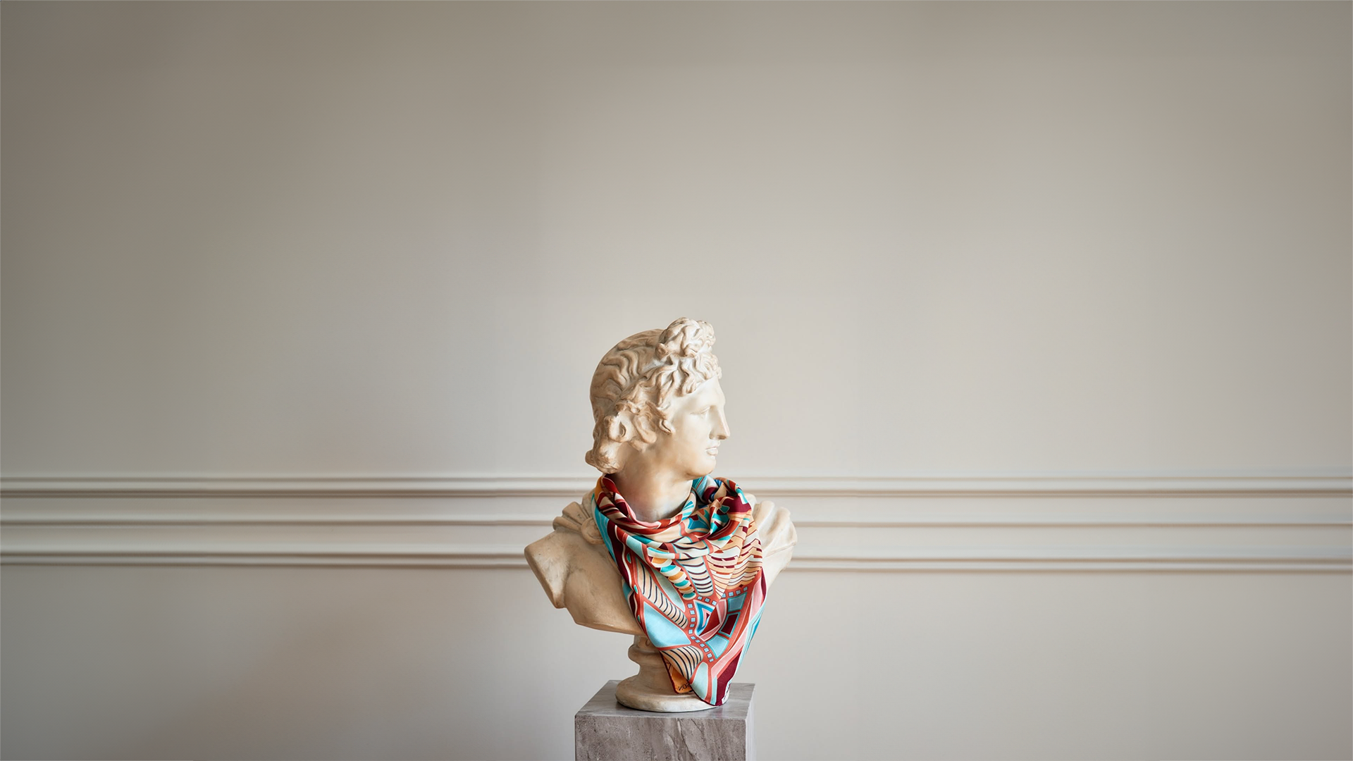 Silk tales from United Arab Emirates