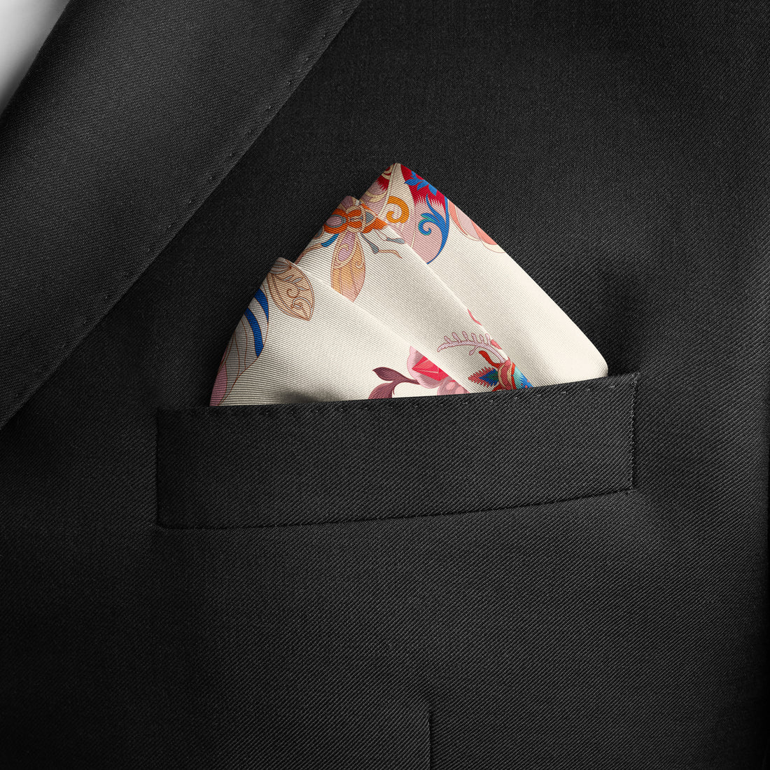 The Study of UAE Insects/ Pocket square 35