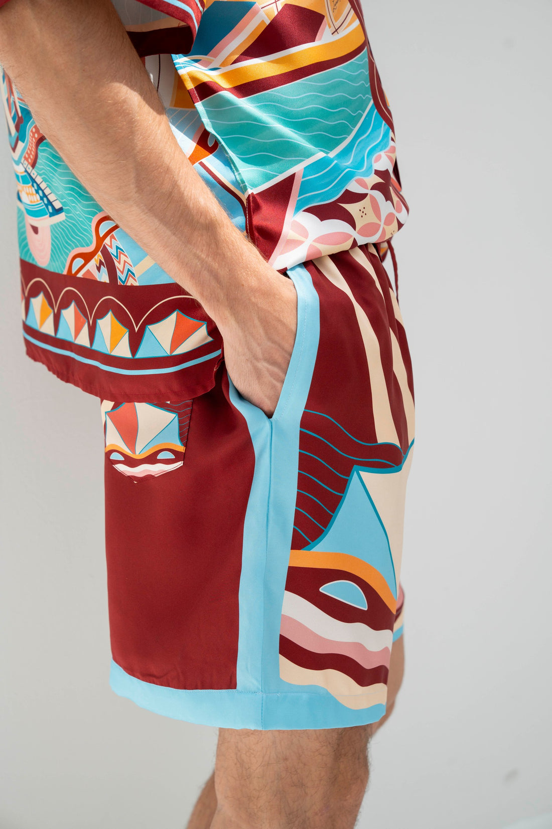 The Tribute to Burj Al Arab ( Bordo)/  Male silk set with shorts