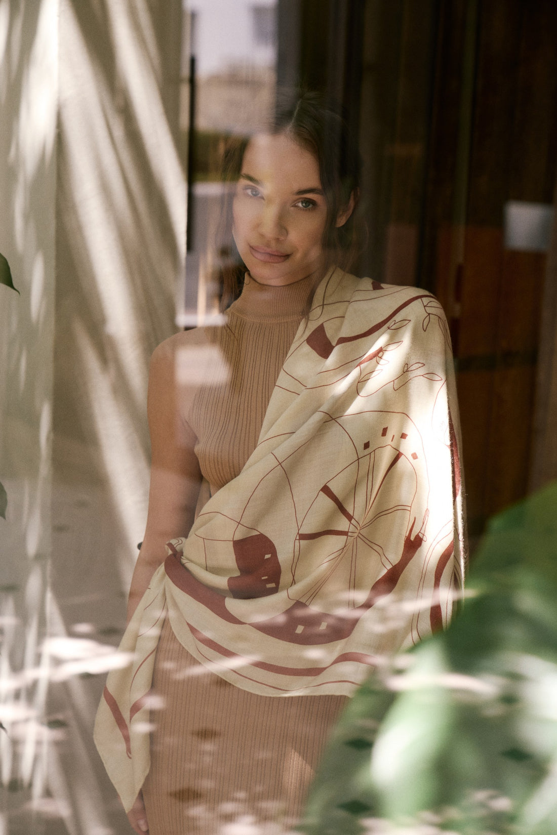 The Villa 515 (Mocha Brown)/ Shawl