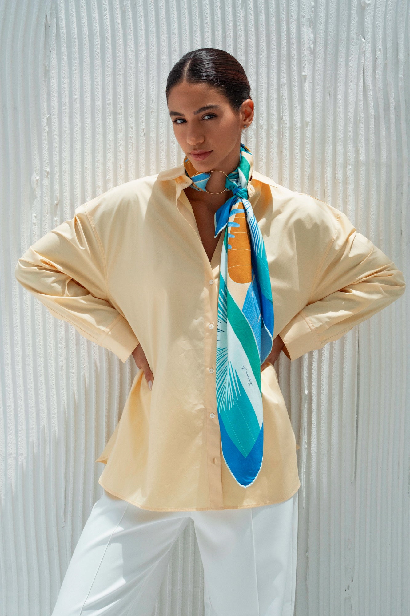 The Dubai Kite beach (Frosty Green) / Silk scarf