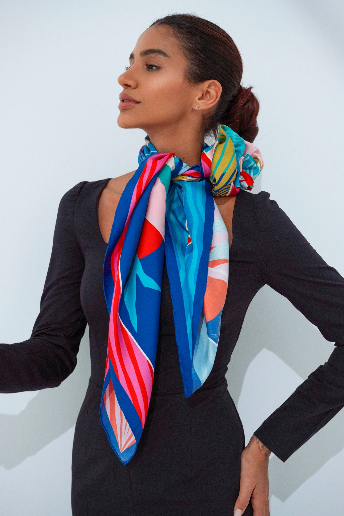 Dreaming under the Dubai sun / Silk scarf