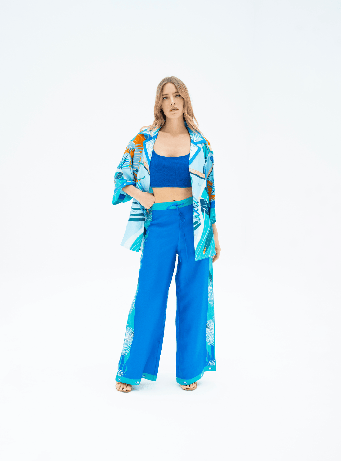 The Dubai Kite beach (Frosty Green) / Silk set with pants - Lumena Maison