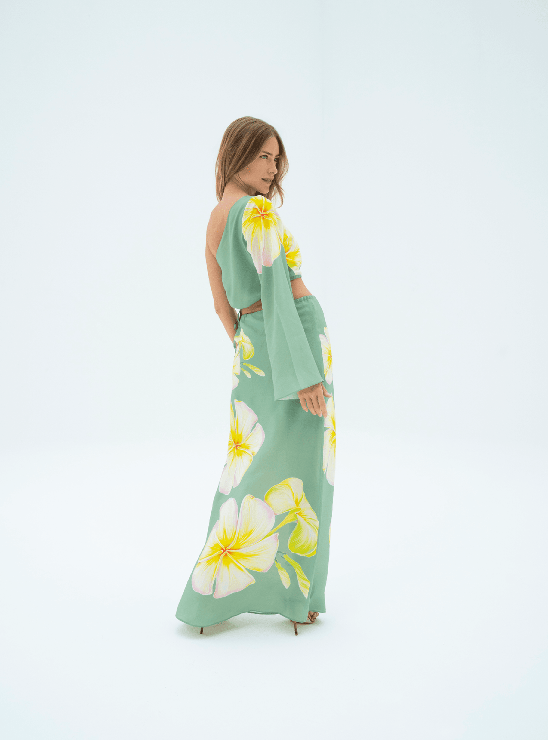 UAE Botanicals (Sage Green) / Silk set with skirt - Lumena Maison