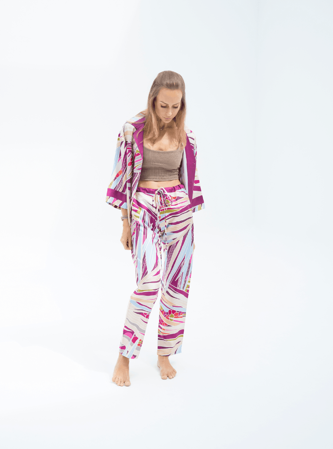 The Palm (Burgundy) / Silk set with pants - Lumena Maison