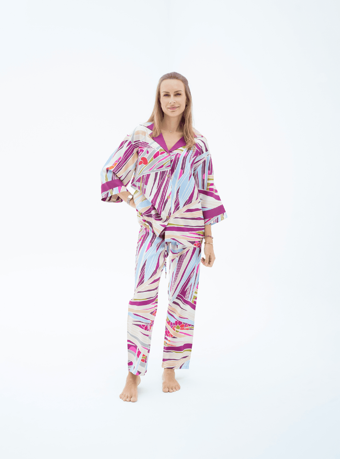 The Palm (Burgundy) / Silk set with pants - Lumena Maison