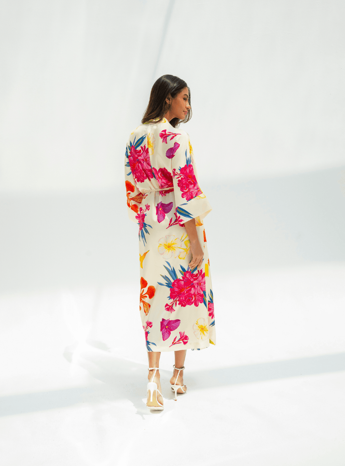 UAE Botanicals (Milky White) / Kimono dress - Lumena Maison