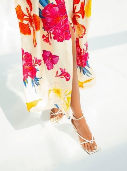 UAE Botanicals (Milky White) / Kimono dress - Lumena Maison