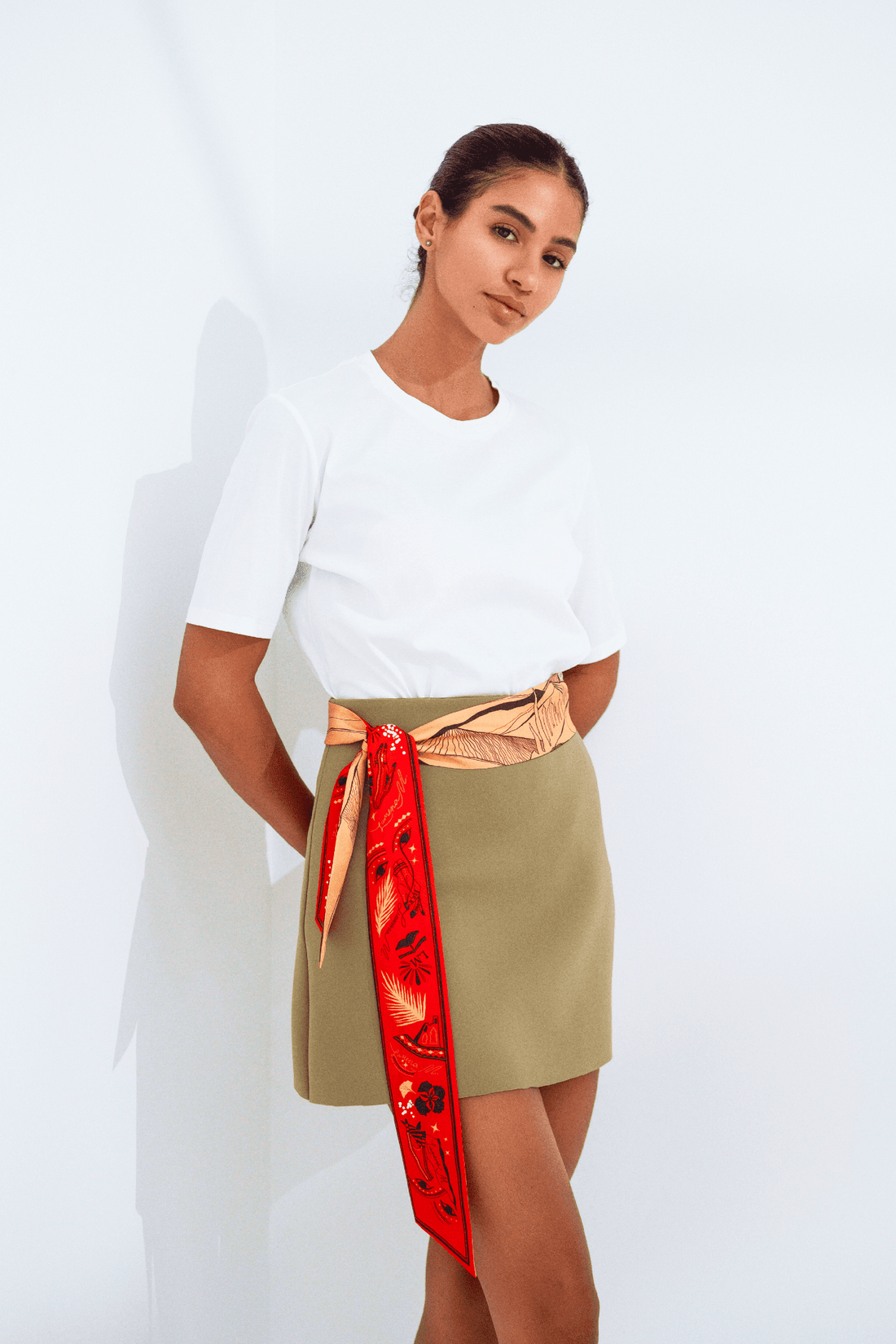 The Dubai skyline (Espresso Brown) / Silk twilly scarf - Lumena Maison