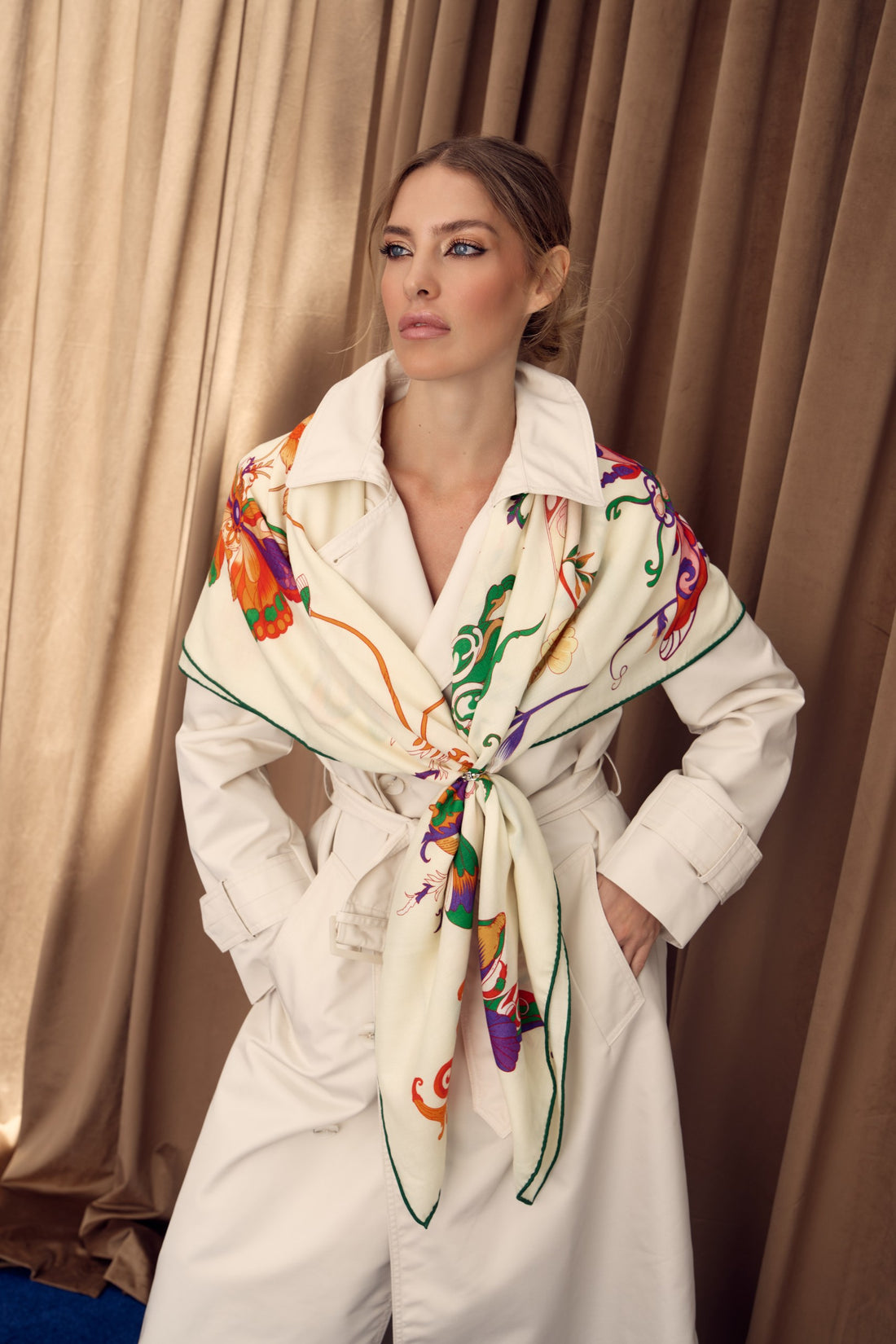 The Study of UAE Insects (Forest Green)/ Shawl