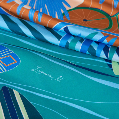 The Dubai Kite beach (Frosty Green) / Silk scarf