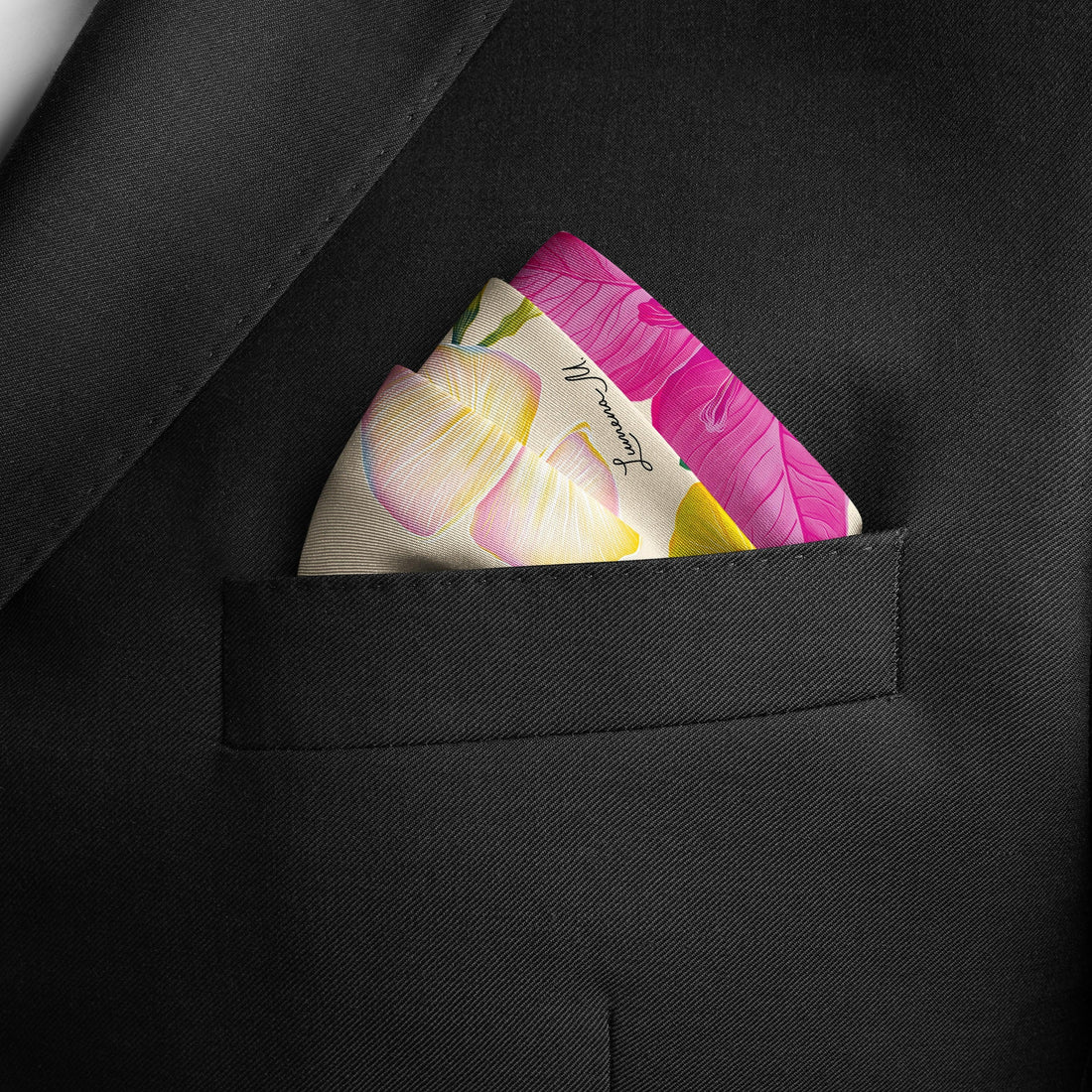 UAE Botanicals (Milky White) / Pocket square 35 - Lumena Maison