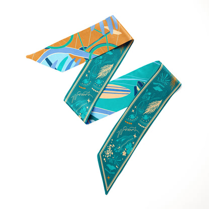 The Dubai Kite beach (Frosty Green second side) / Silk twilly scarf